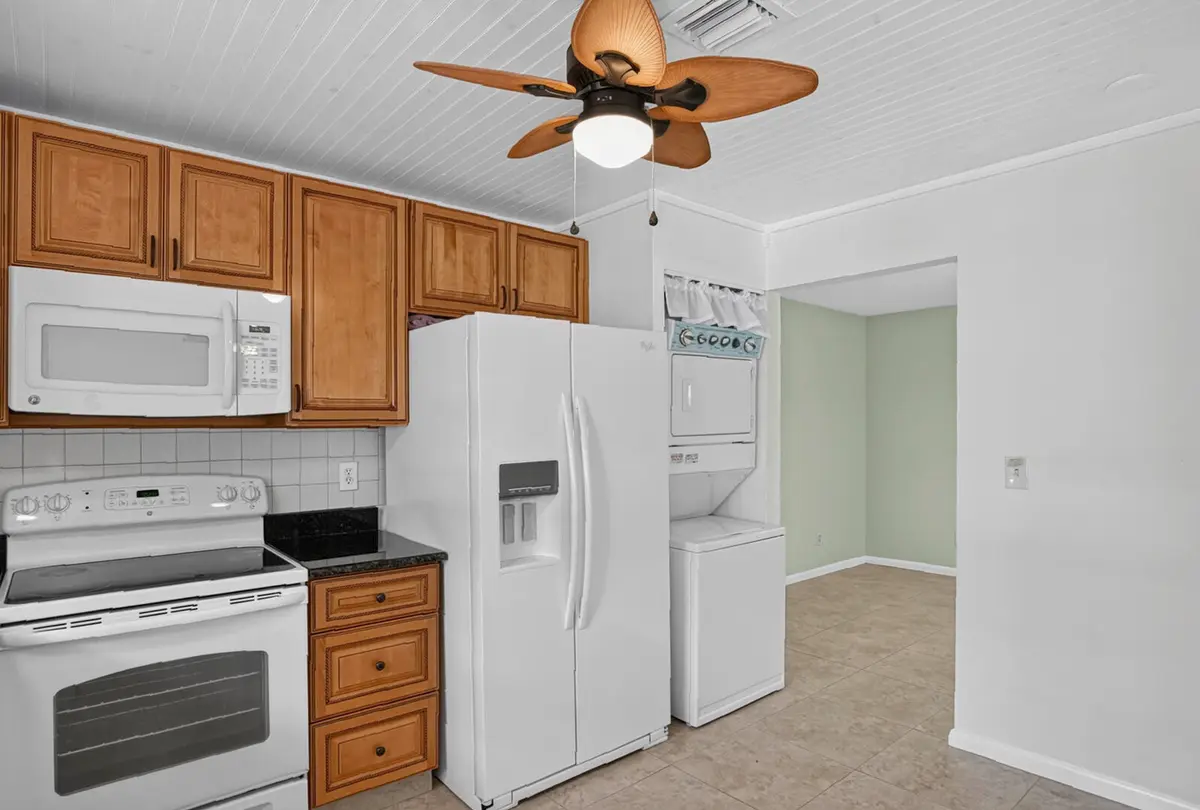 Kitchen at 948 Savannas Point Drive D, Fort Pierce