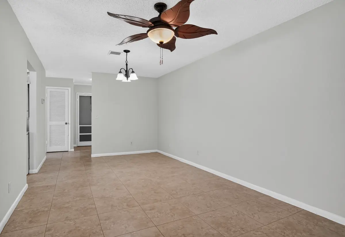 Dining room at 948 Savannas Point Drive D, Fort Pierce