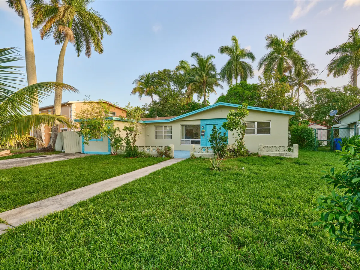 © PYL 0002 at 3515 NW 40th Street, Lauderdale Lakes