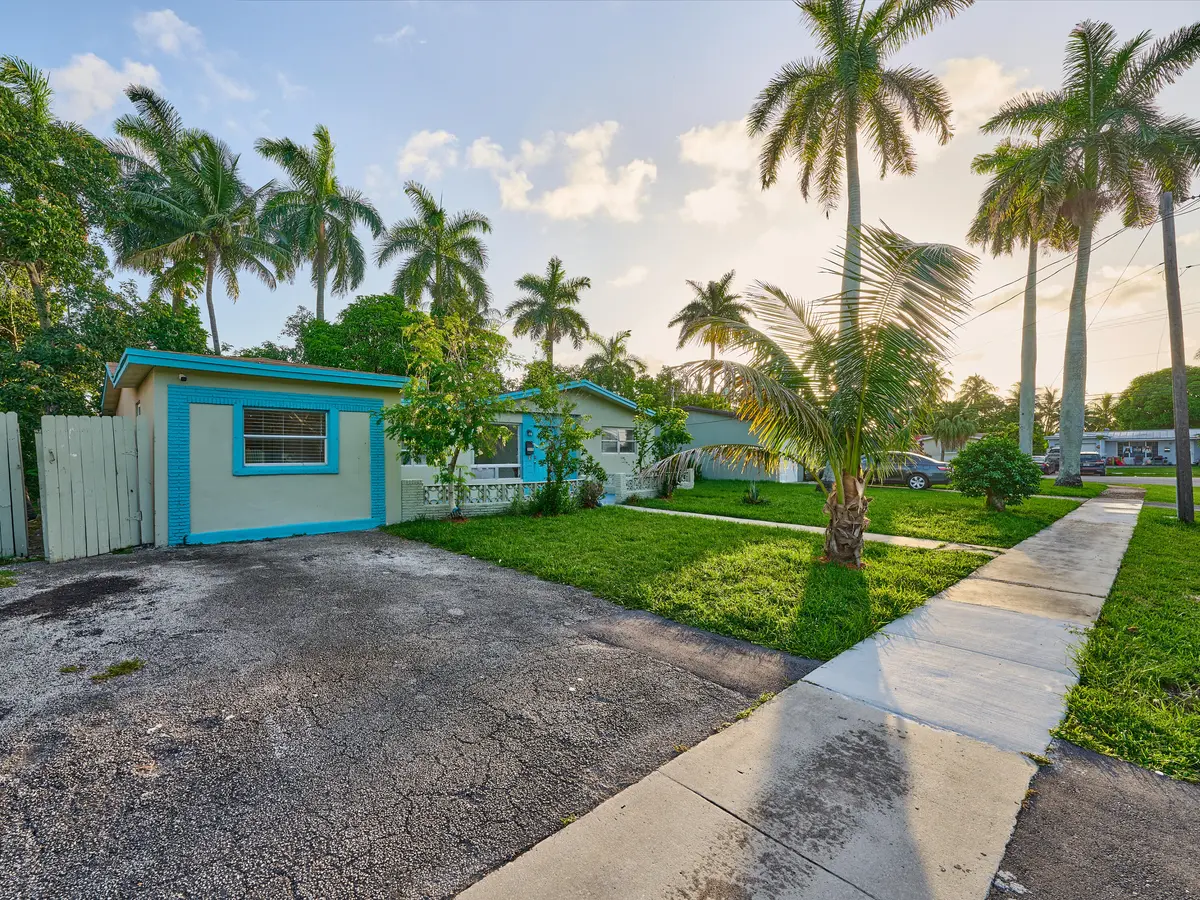 © PYL 0004 at 3515 NW 40th Street, Lauderdale Lakes