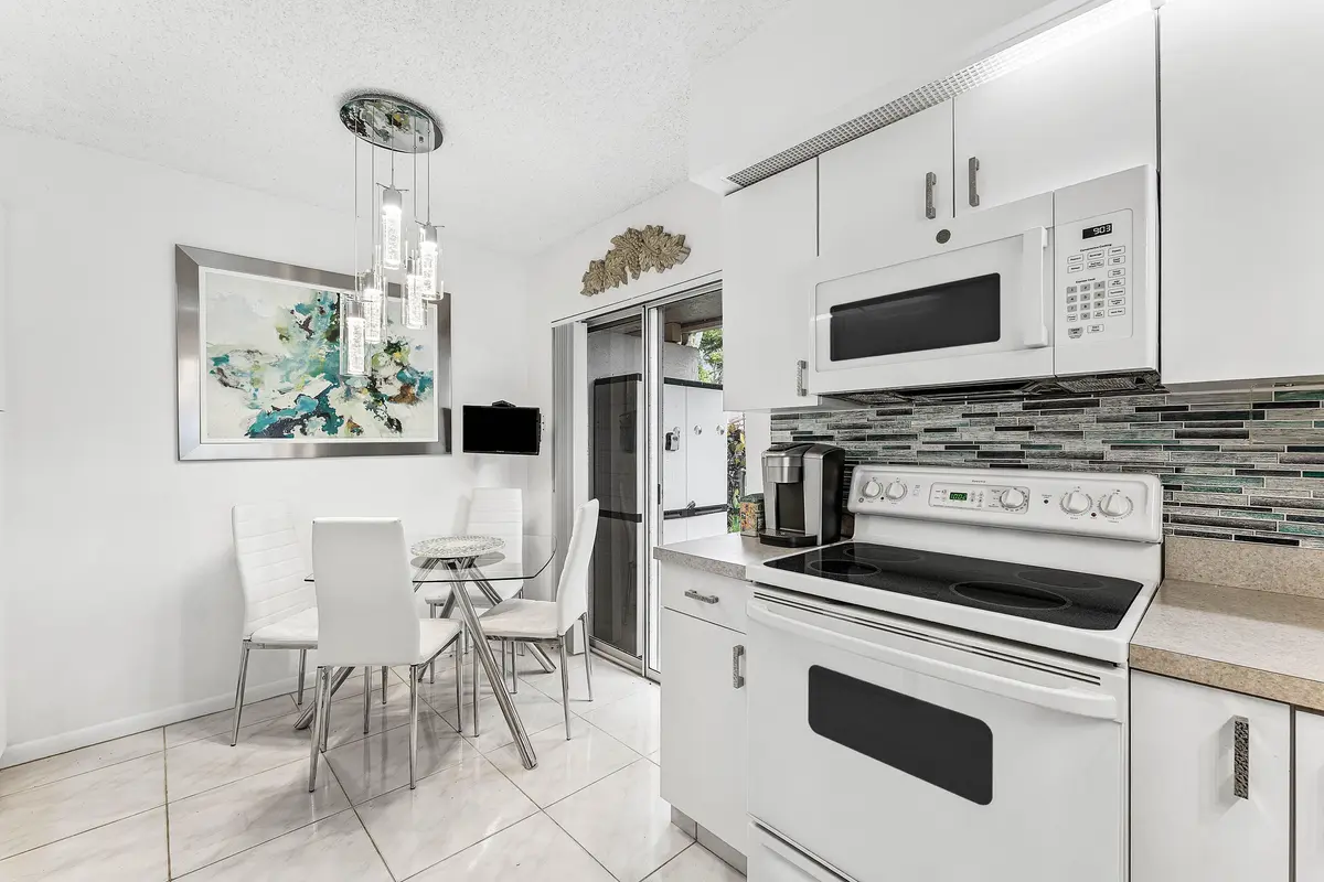 Kitchen at 14388 Emerald Lake Drive 2, Delray Beach