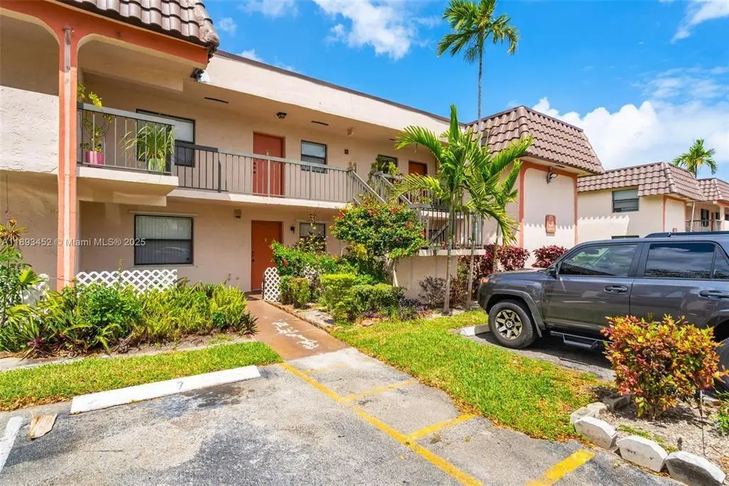 Monterey 4 at 870 NE 207TH Terrace 204-9, Miami