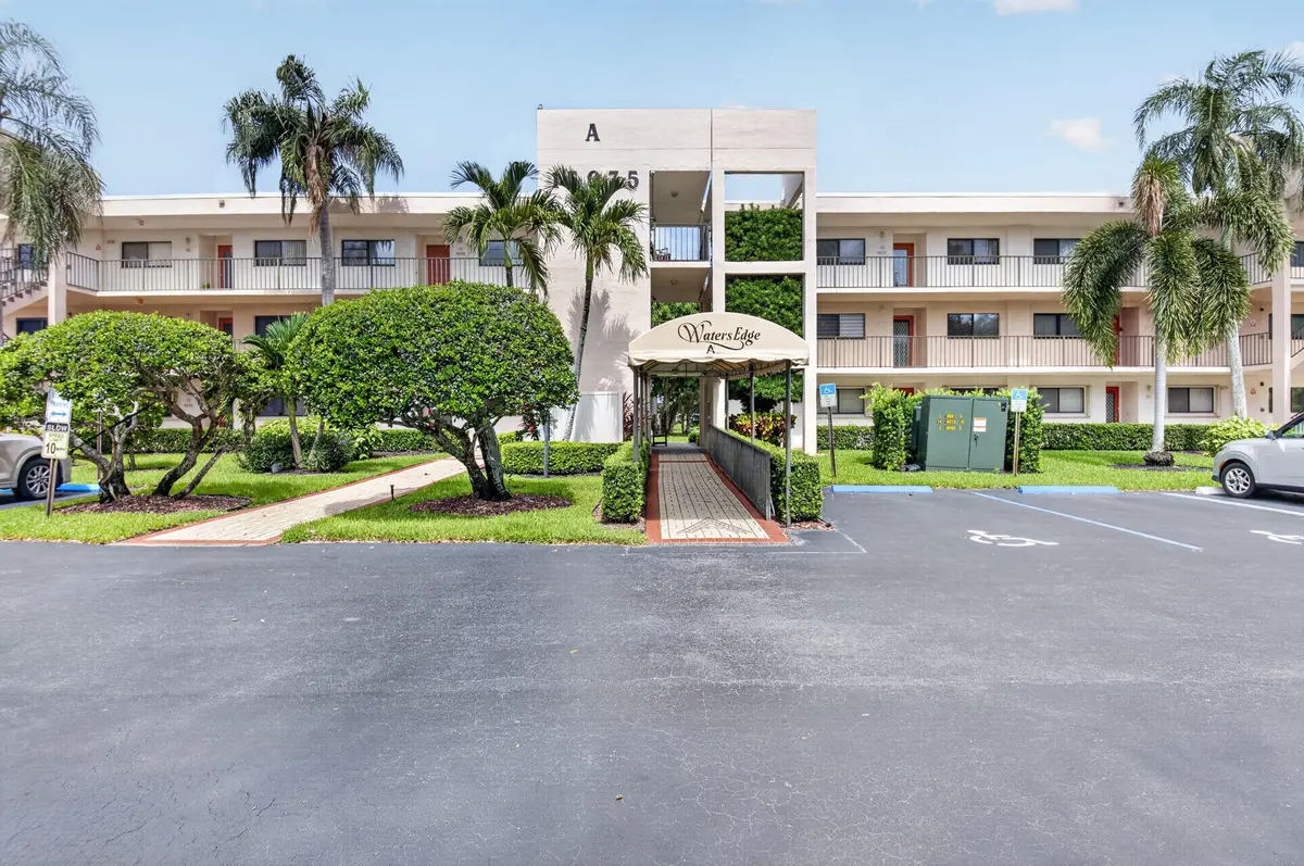 1-web-or-mls-DSC_6305 at 15075 Witney Road 213, Delray Beach
