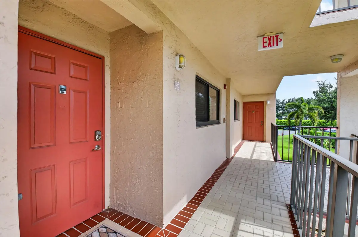 3-web-or-mls-DSC_6321 at 15075 Witney Road 213, Delray Beach