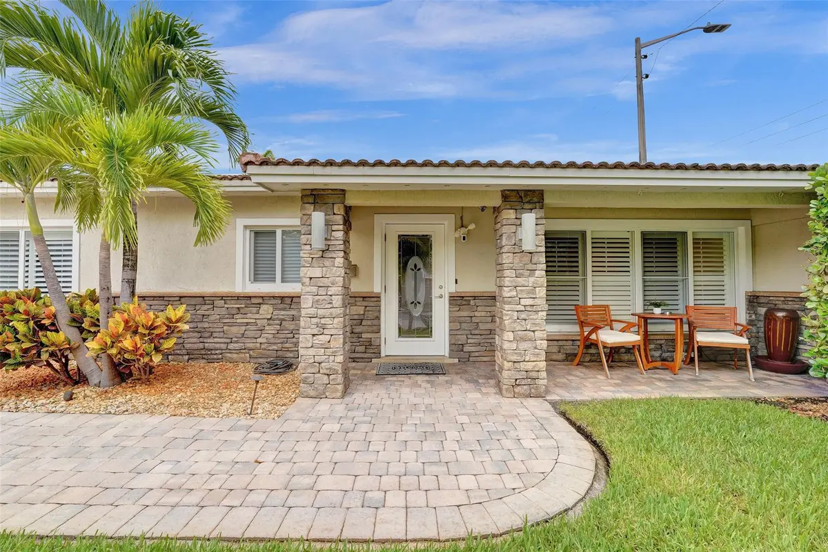 Photo 2 at 1245 NE 17TH Way, Fort Lauderdale