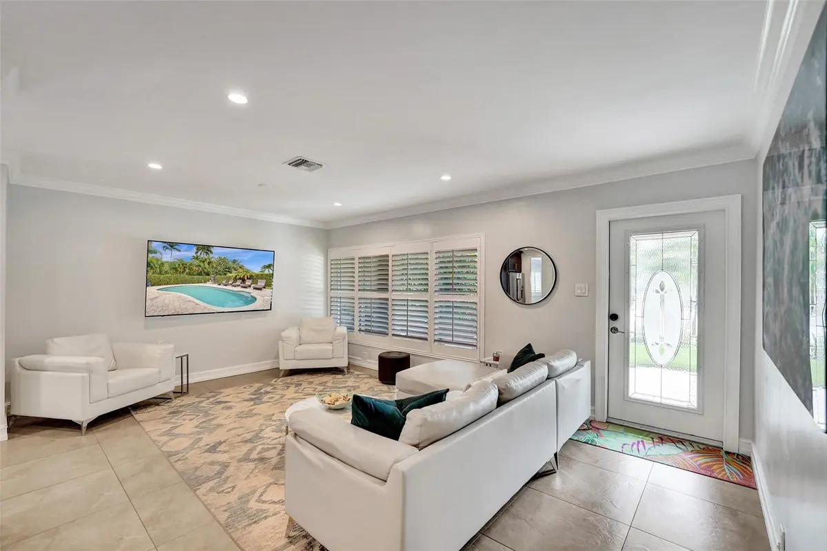 Photo 3 at 1245 NE 17TH Way, Fort Lauderdale