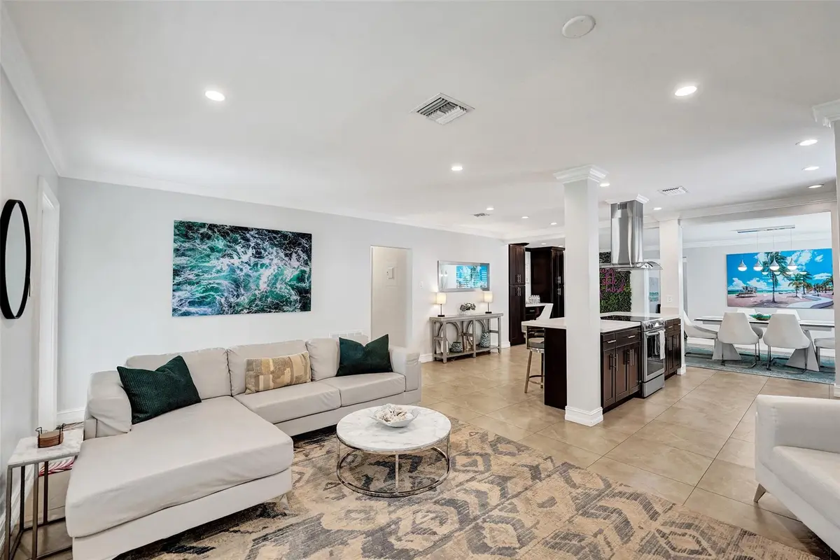 Photo 5 at 1245 NE 17TH Way, Fort Lauderdale