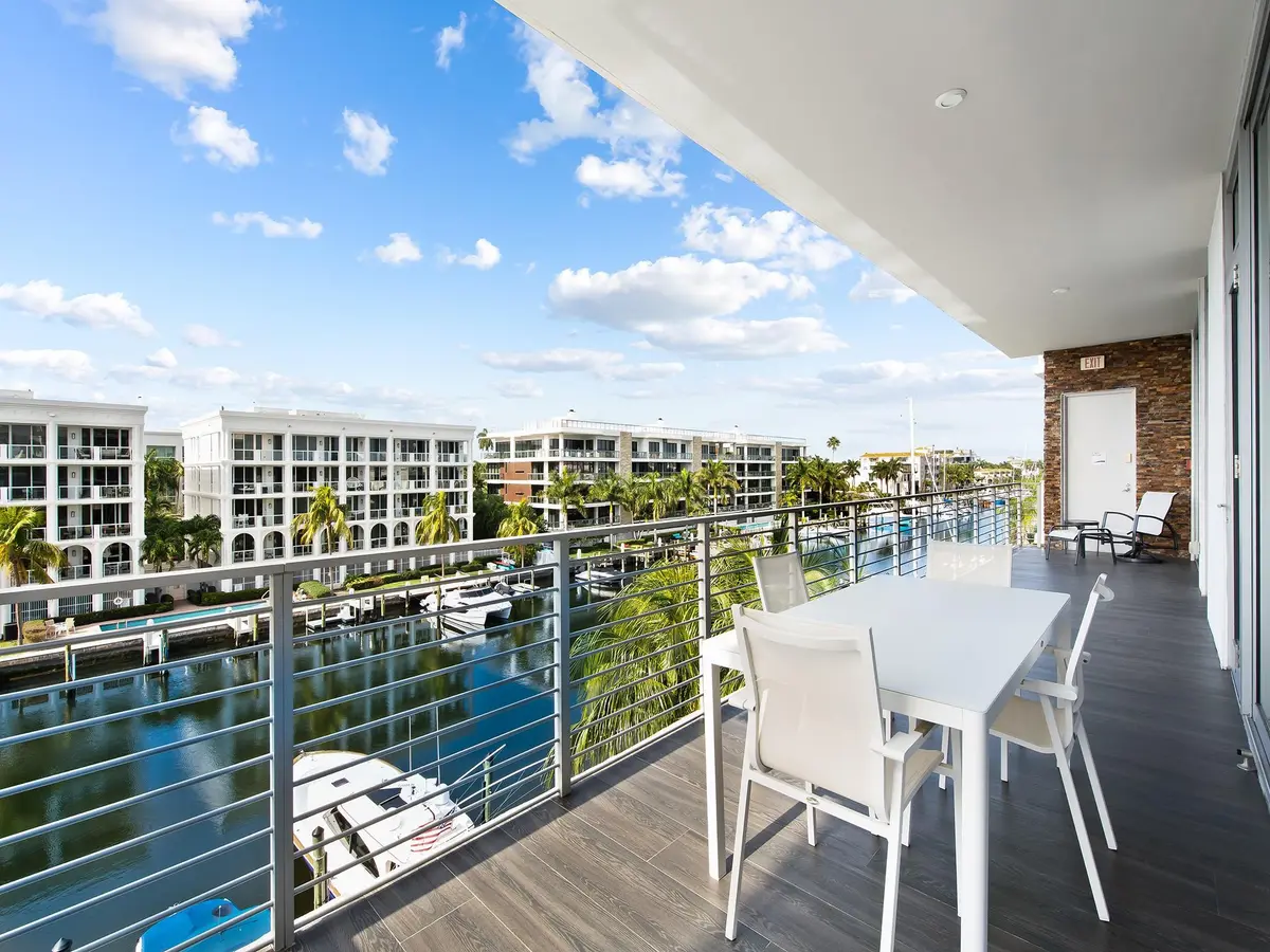 Photo 5 at 41 Isle Of Venice Drive 402, Fort Lauderdale
