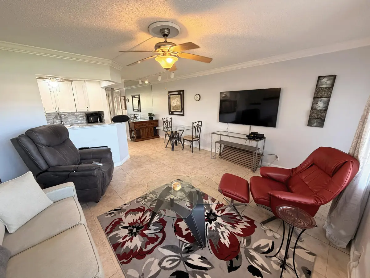 living room angle 2 at 29 BERKSHIRE B, West Palm Beach