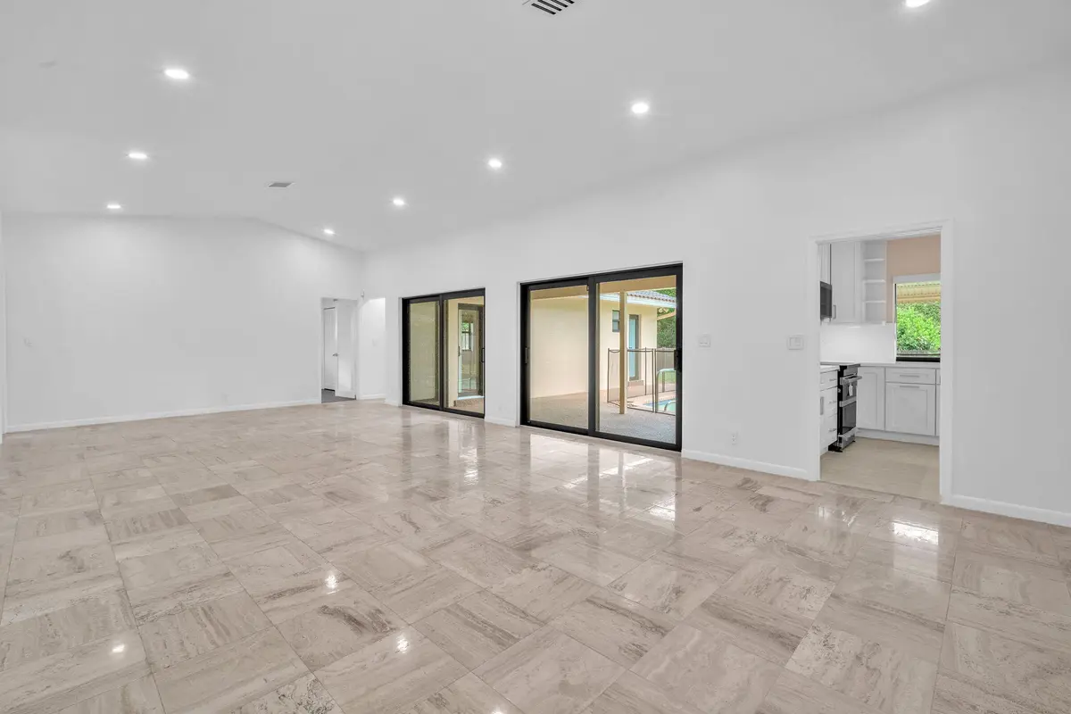 10-web-or-mls-DSC05431 at 3020 N 34TH Street, Hollywood