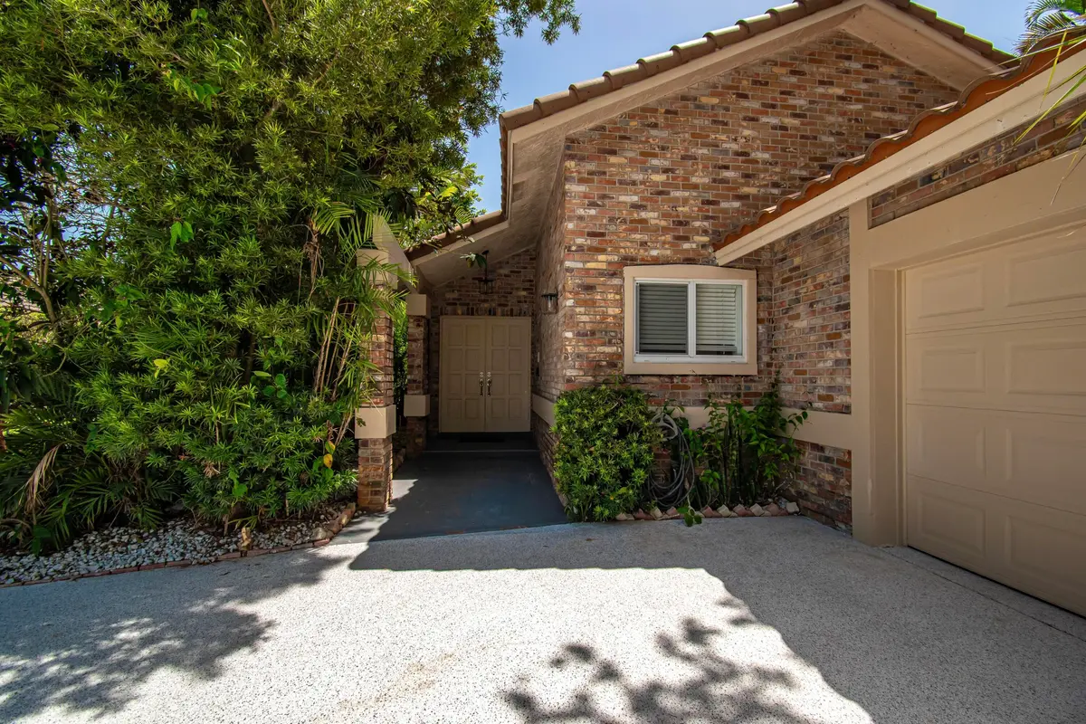 08259F2E-18DC-4A58-8878-5CA41782BA8E at 10562 Fenway Place, Boca Raton
