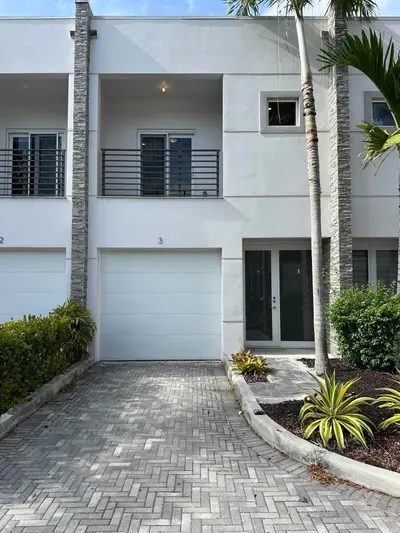 815 NE 17TH Avenue 3, Fort Lauderdale – sold