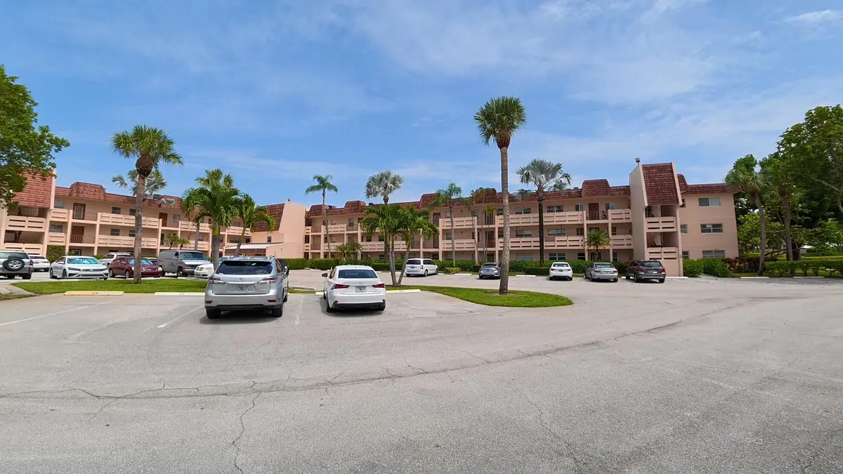 dji_mimo at 14790 Bonaire Boulevard 210, Delray Beach