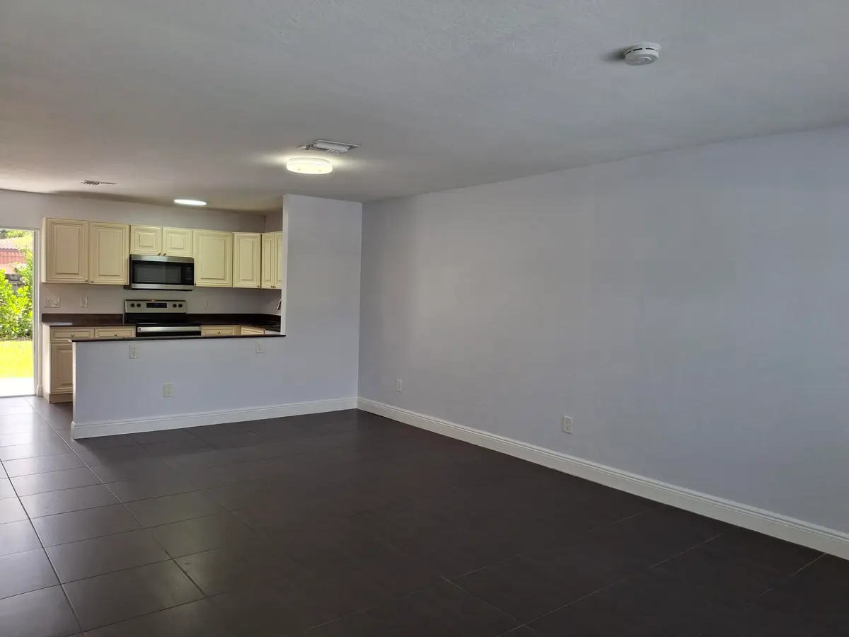 3731 NW 110TH Avenue A-B, Coral Springs, FL – photo 4