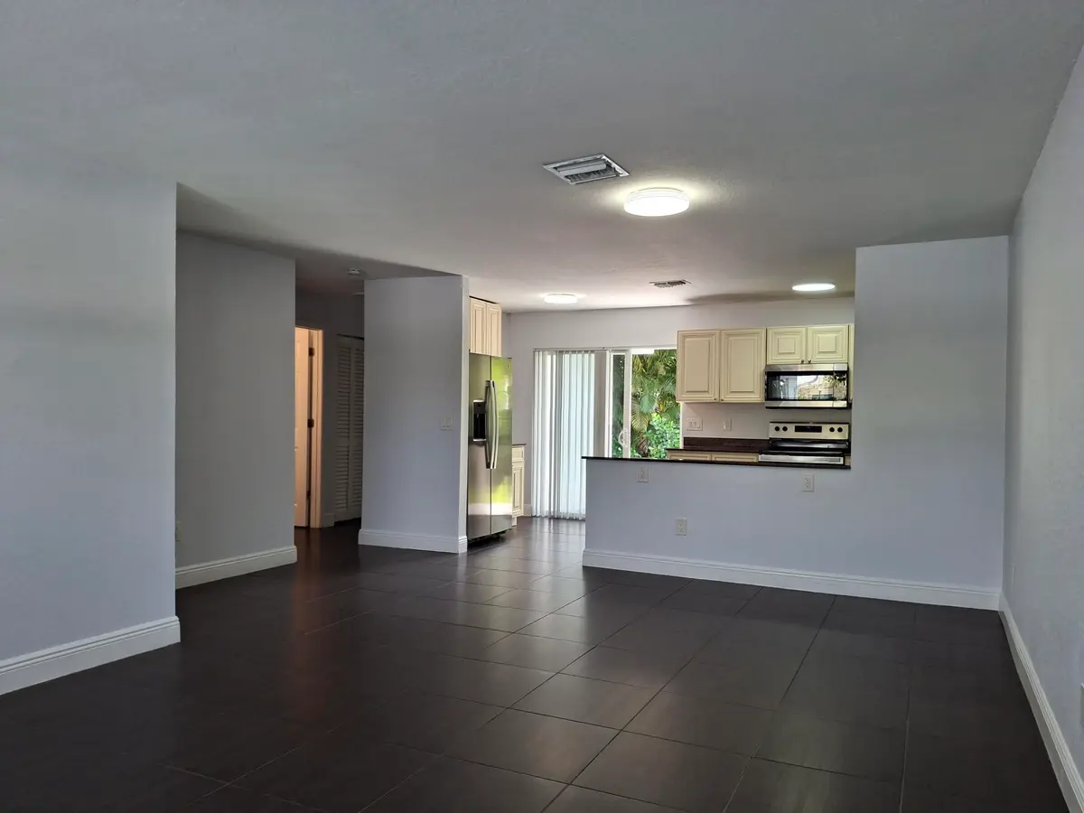 3731 NW 110TH Avenue A-B, Coral Springs, FL – photo 3