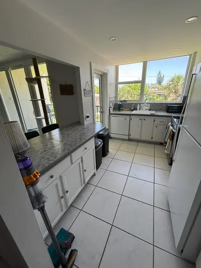 1238 HILLSBORO MILE 210, Hillsboro Beach – Condominium for sale