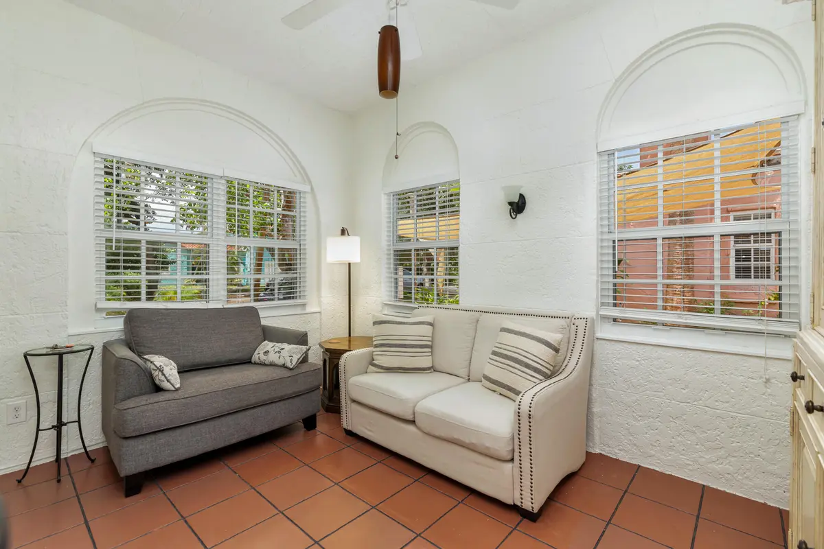 Sunroom at 714 Sunset Road, West Palm Beach