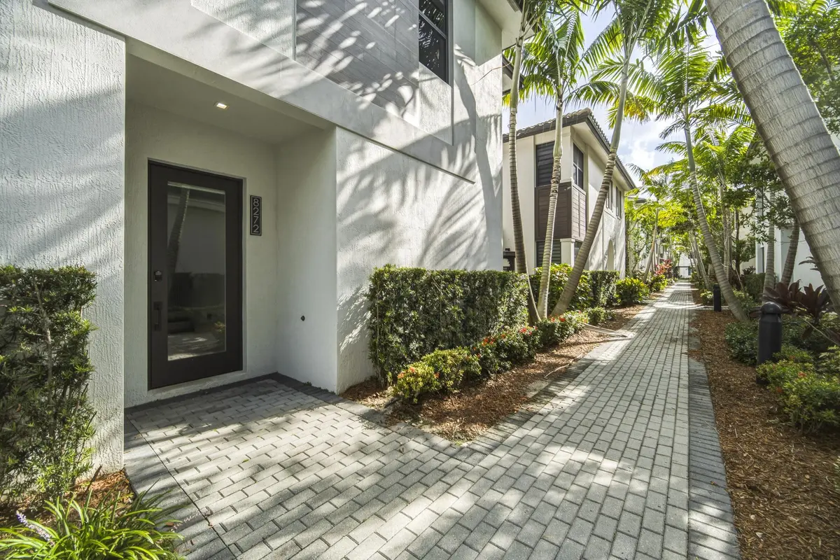 dsc08124.png at 8272 NW 44th Terrace, Doral
