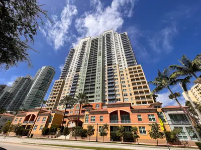 90 ALTON Road 2110, Miami Beach – Condominium for rent