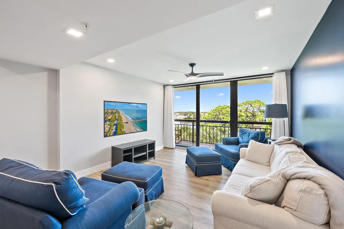 2201 Marina Isle Way 506-12 at 2201 Marina Isle Way 506, Jupiter