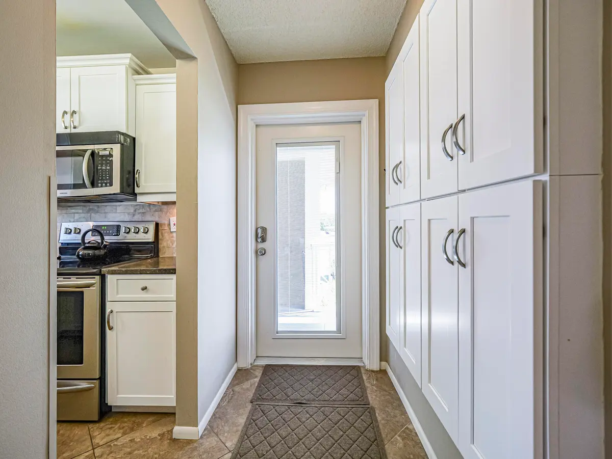 106 Spring Lake Court 201, Vero Beach, FL – photo 5