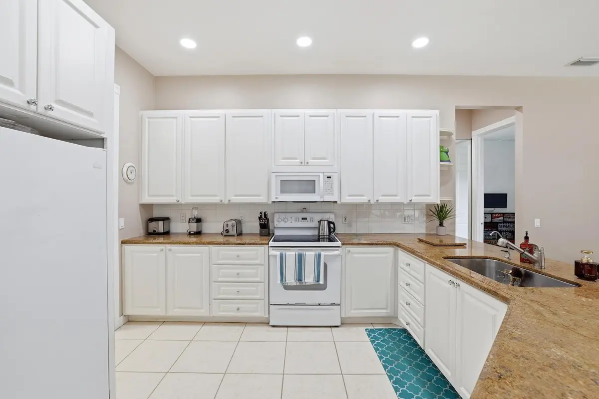 0H8A6562 at 2810 Hancock Creek Road, West Palm Beach