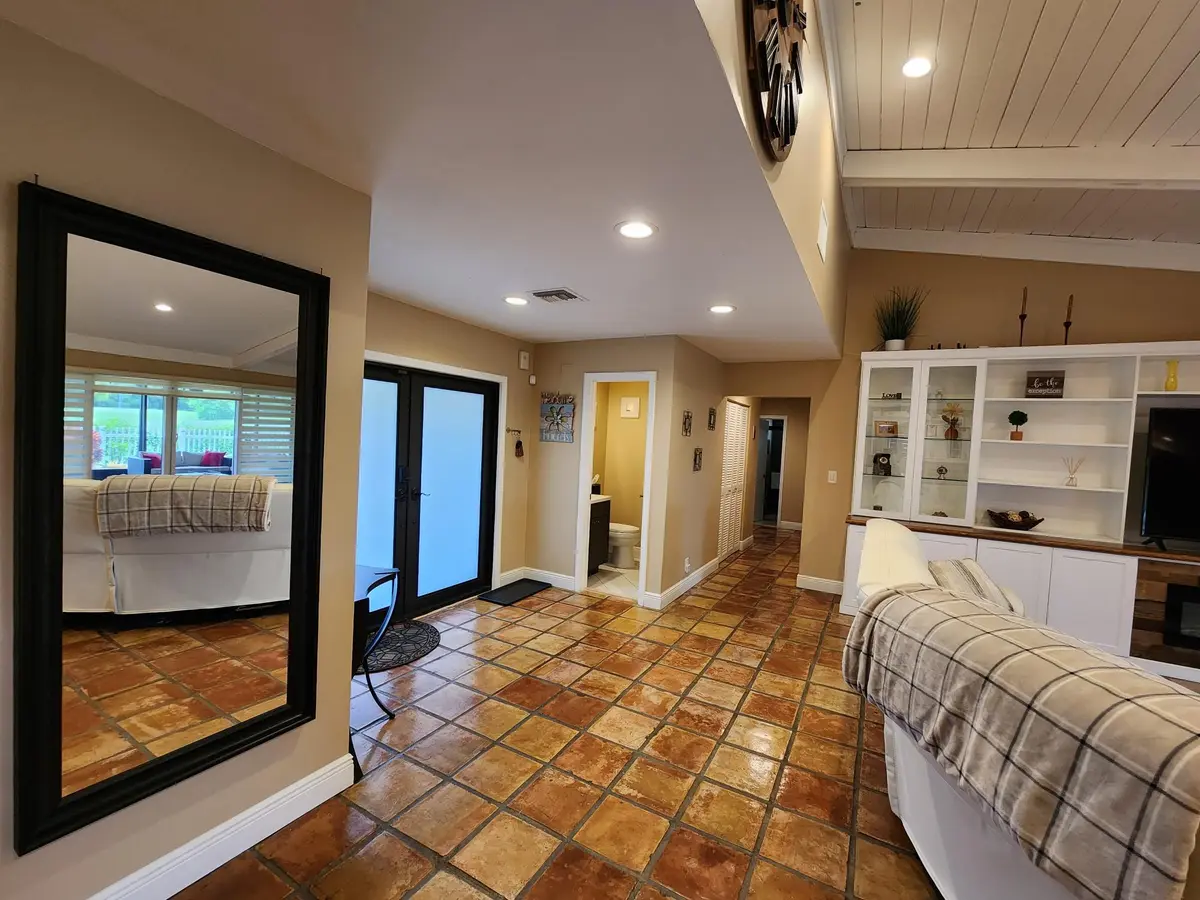 entrance foyer at 7401 CORKWOOD Terrace, Tamarac