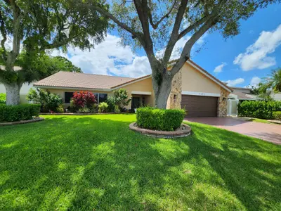 7401 CORKWOOD Terrace, Tamarac – Single Family Residence for sale