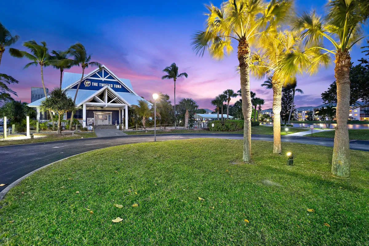 018-JupiterBay-Jupiter-FL-small at 353 S US Hwy 1 f208, Jupiter