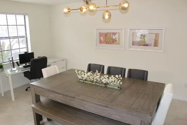 Dinning / Living at 9207 W 33rd Lane, Hialeah
