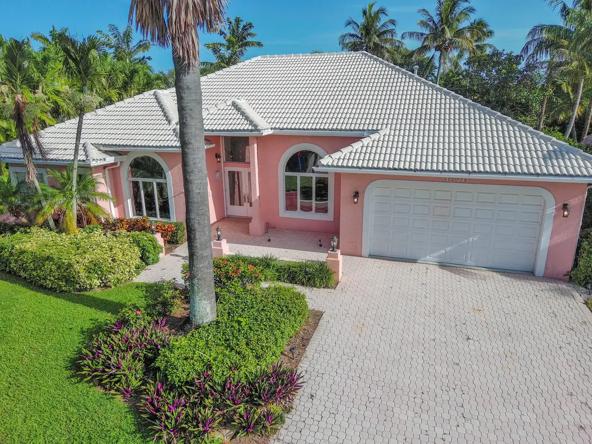 MAX_0146 at 1870 Mediterranean Road, Lake Clarke Shores