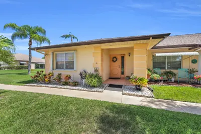 515 Ponderosa Drive 42a, Fort Pierce – Condominium for sale
