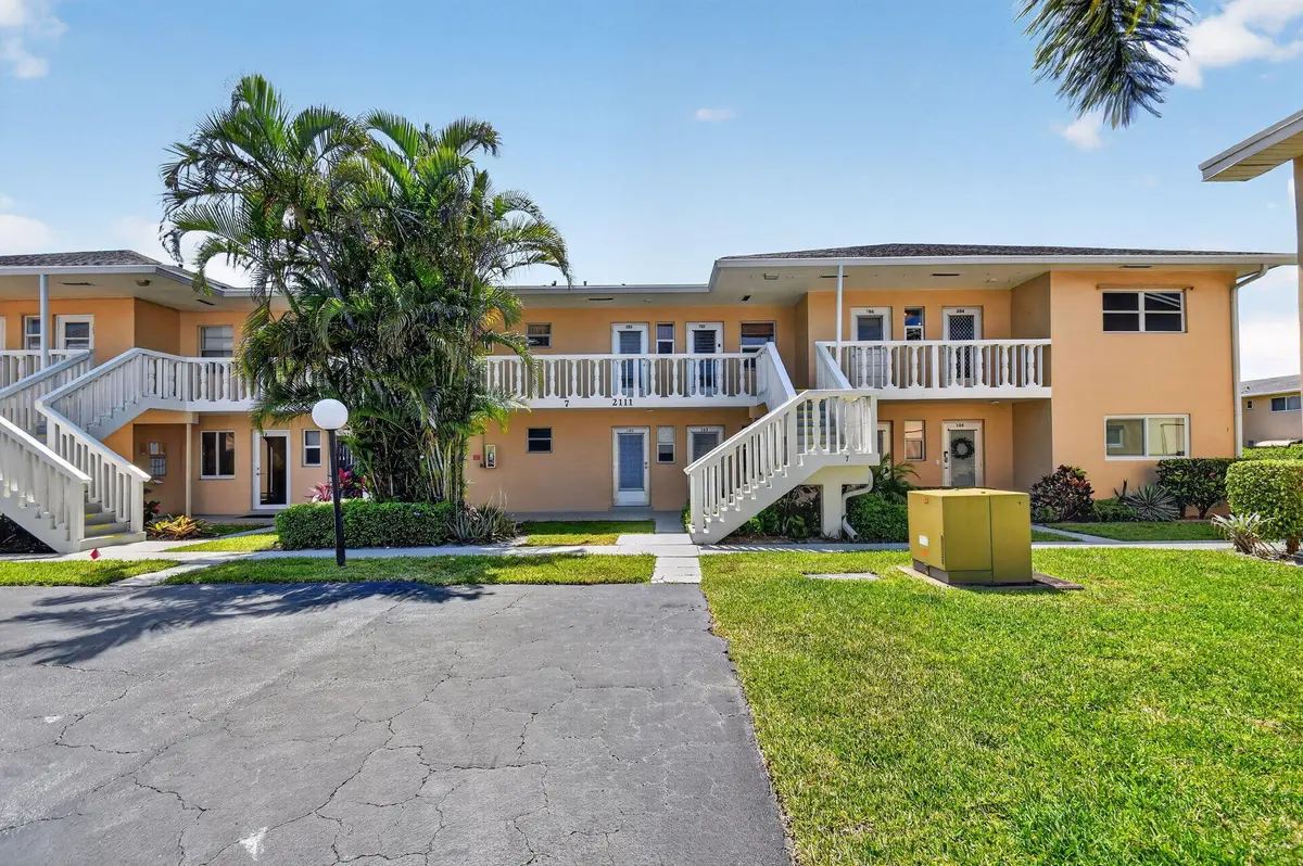 Outside 1 at 2111 NE 1ST Court 204, Boynton Beach