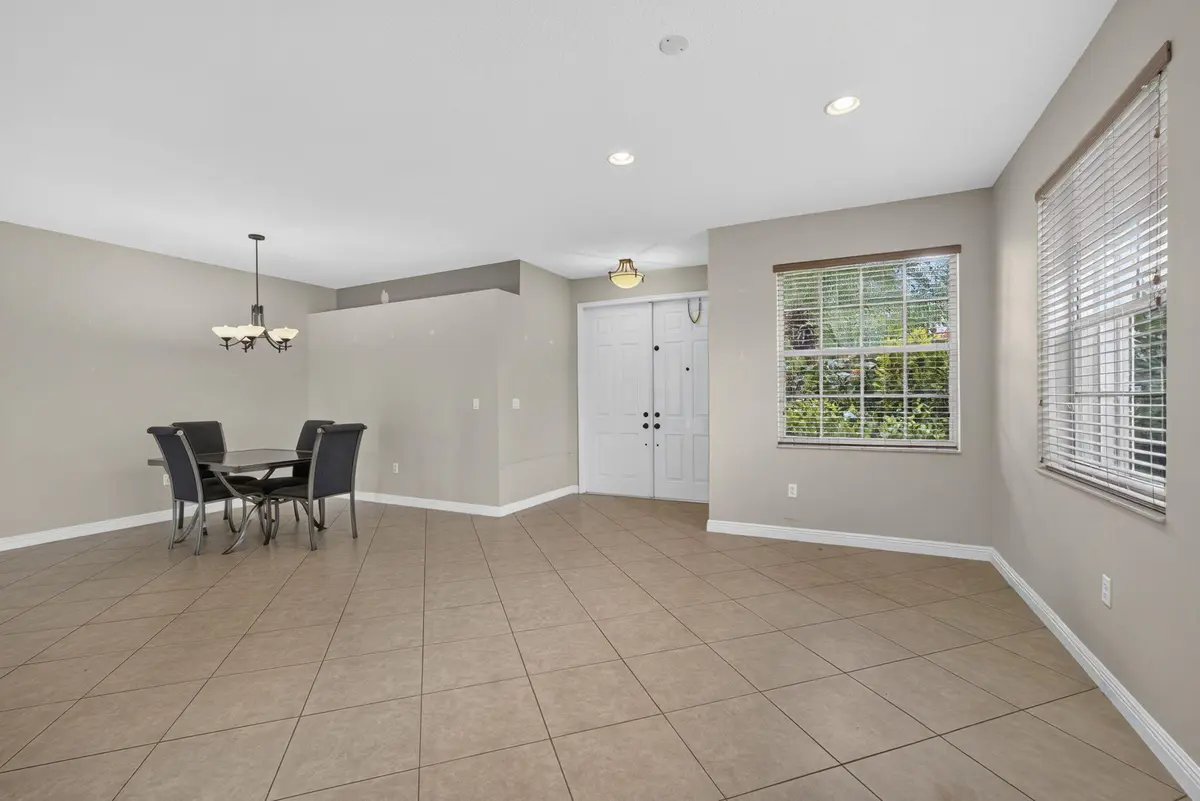 9081 Dupont Place, Wellington, FL – photo 8