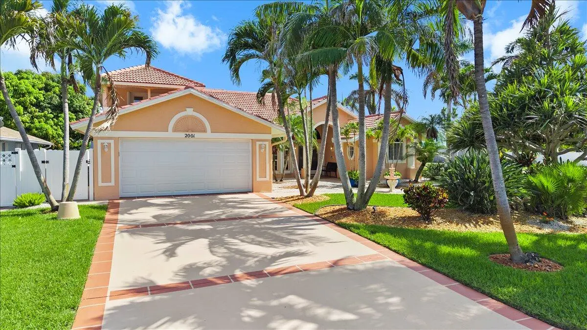 03-DJI_20260714161409_0674_D at 2001 Cypress Avenue, Fort Pierce