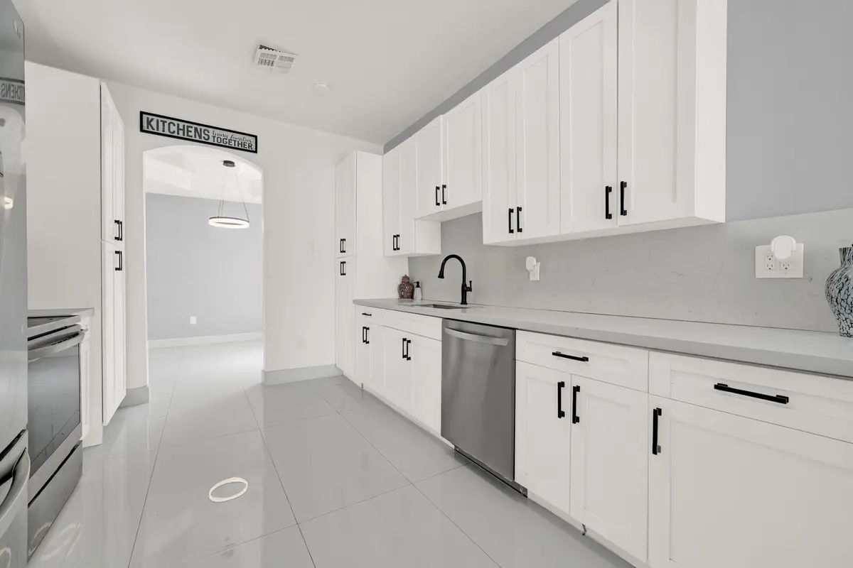 Brand New Modern Kitchen! at 17021 NW 10TH Street, Pembroke Pines