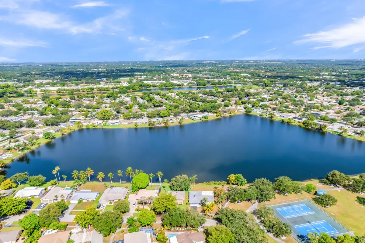 5523 SW 116TH Avenue, Cooper City, FL – photo 2