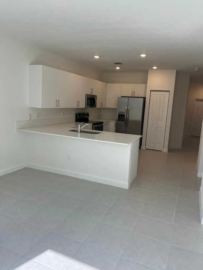 Photo 2 at 237 SW 159TH Way, Pembroke Pines