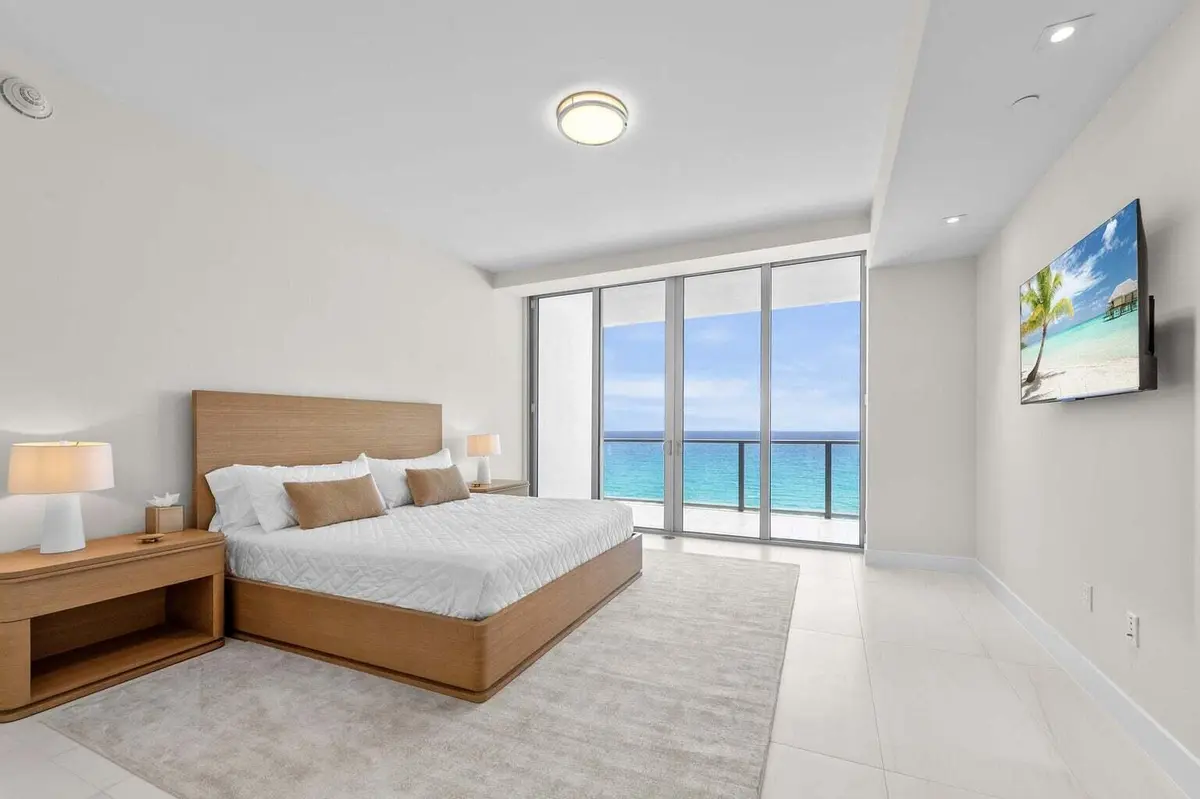 20260415192040714400000000-o at 3100 N Ocean Drive H 1504, Riviera Beach
