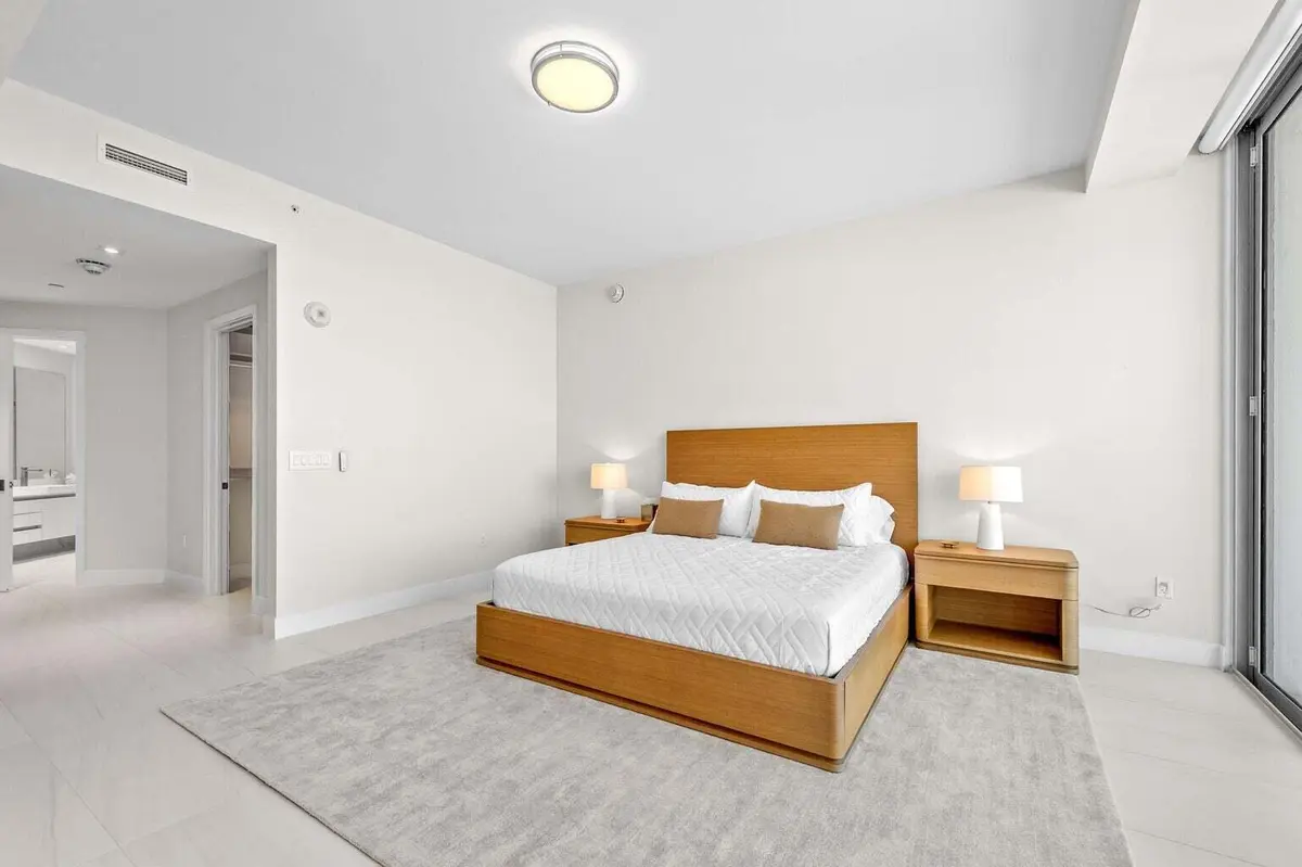 20260415192042569976000000-o at 3100 N Ocean Drive H 1504, Riviera Beach