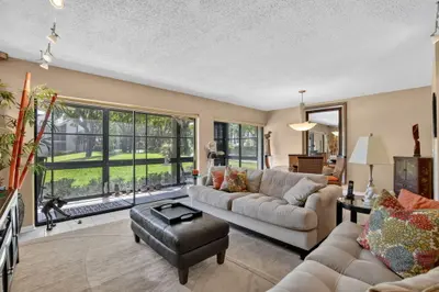 6852 Willow Wood Drive 505, Boca Raton – sold