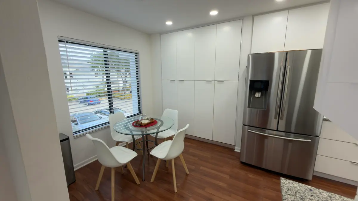 Kitchen breakfast area at 7473 Glendevon Lane 407, Delray Beach