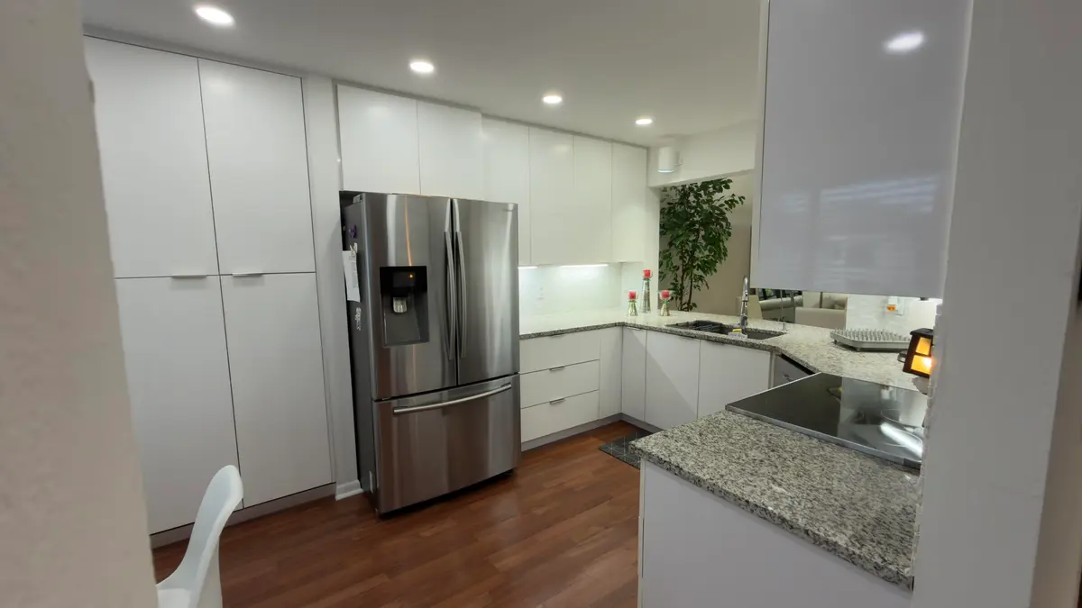 Entering the kitchen at 7473 Glendevon Lane 407, Delray Beach