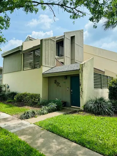 1605 S US HIGHWAY 1 1H, Jupiter – Condominium for rent