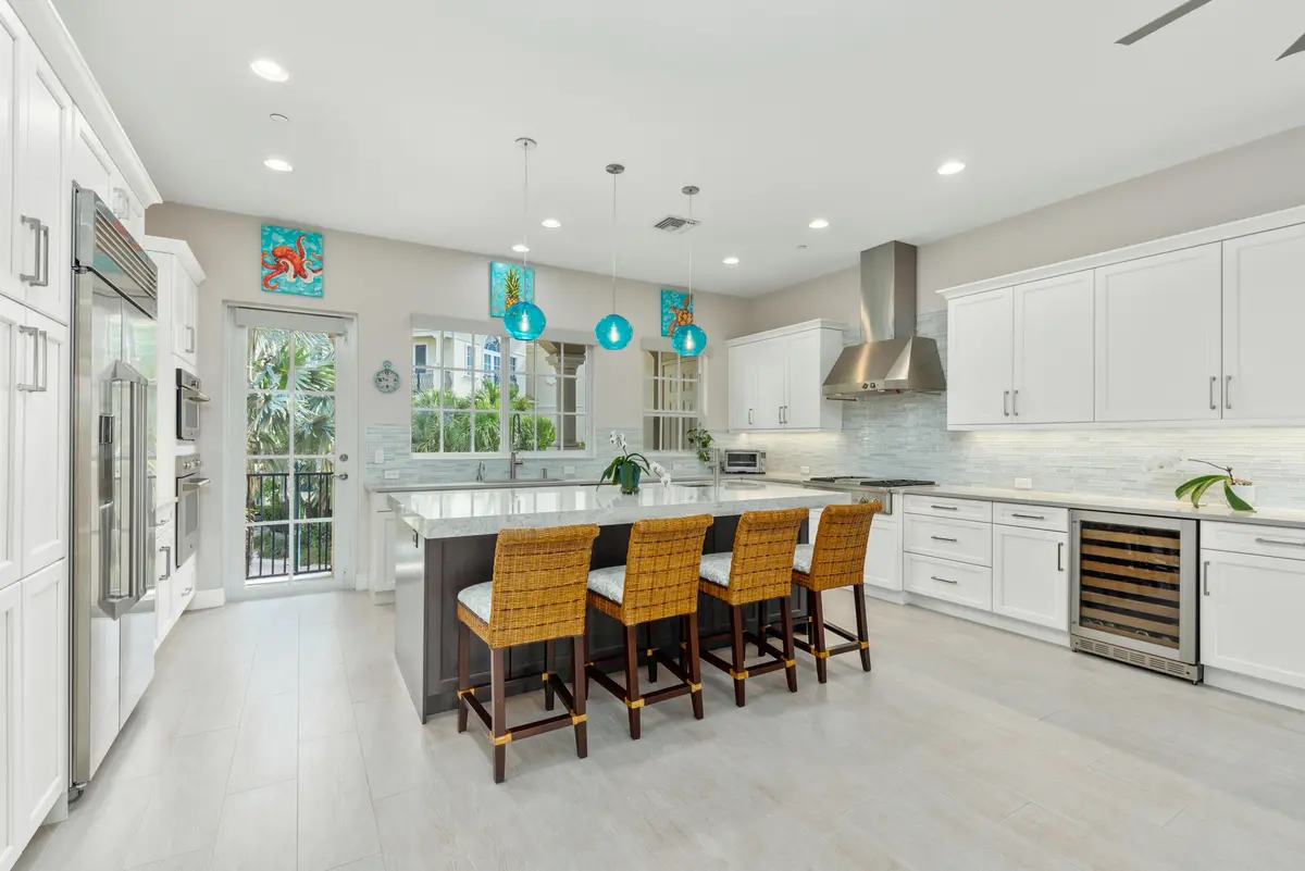 Open Kitchen at 144 Tierra Lane 10, Jupiter