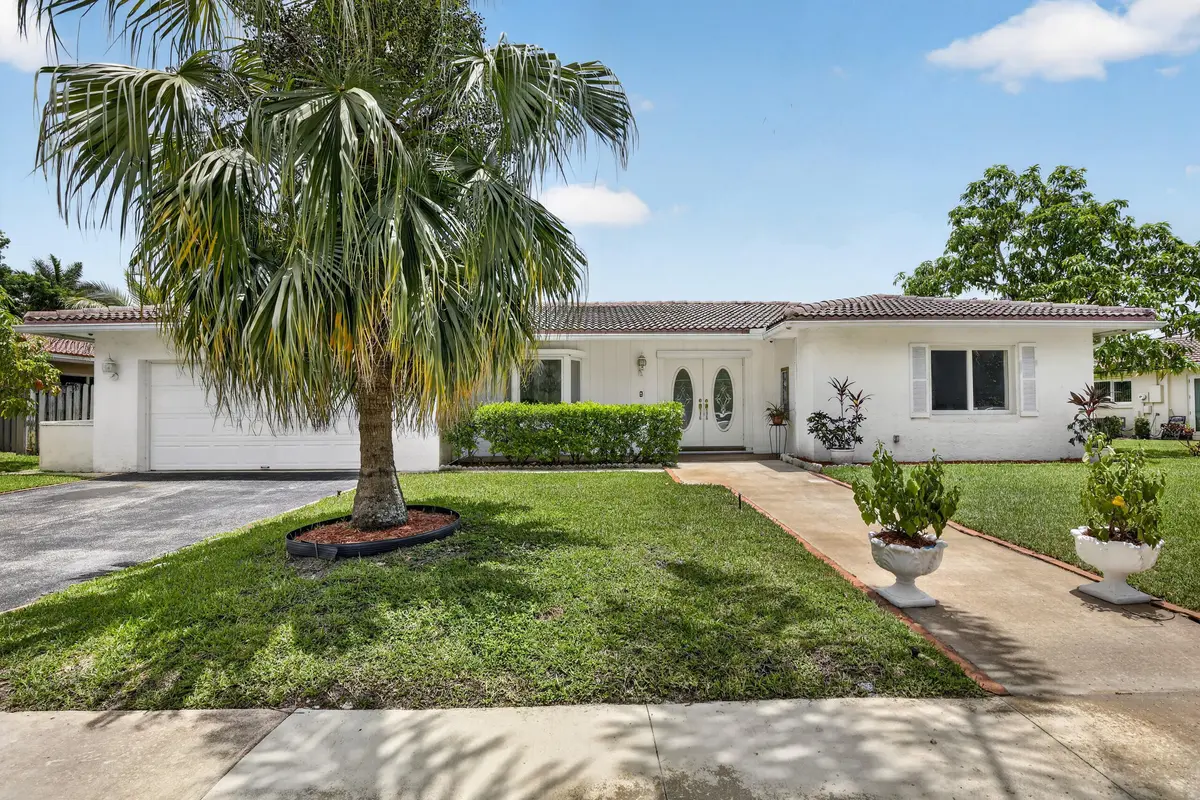 1-print-_A7A8811 at 410 Bonaventure Boulevard, Weston