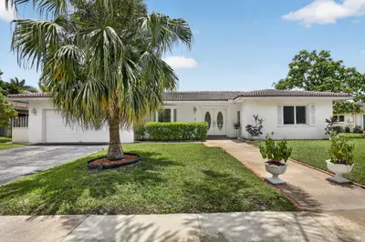 410 Bonaventure Boulevard, Weston – sold