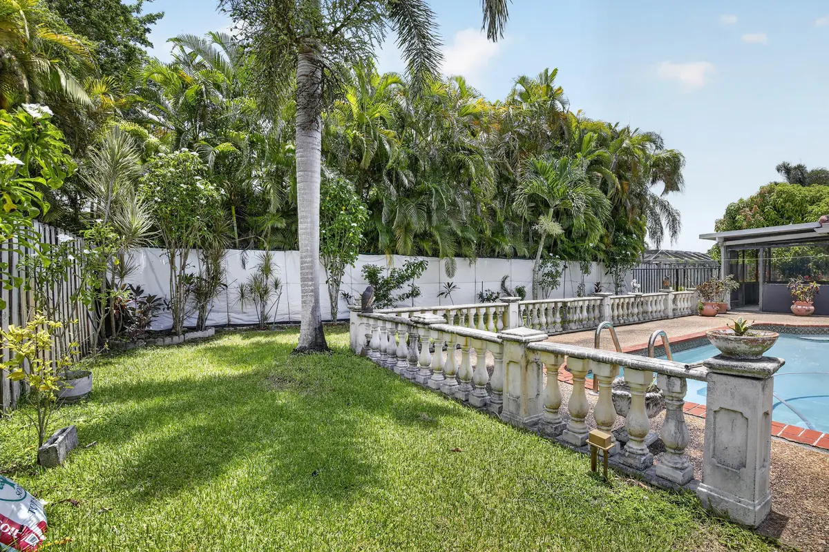 45-print-_A7A8756 at 410 Bonaventure Boulevard, Weston