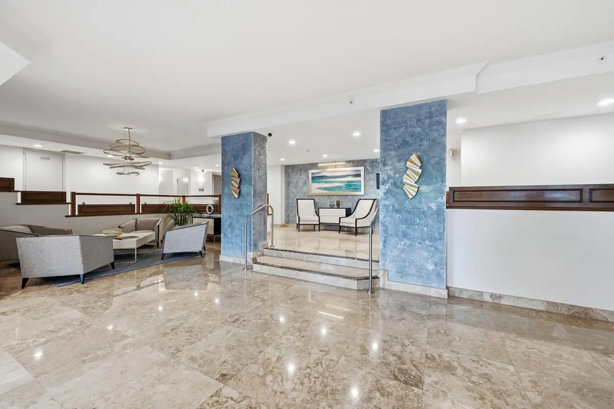 03_lobby at 5200 N OCEAN Boulevard 914A, Lauderdale-By-The-Sea