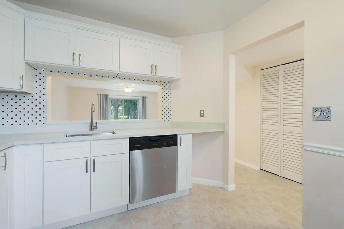 Kitchen at 6384 BOCA Circle, Boca Raton